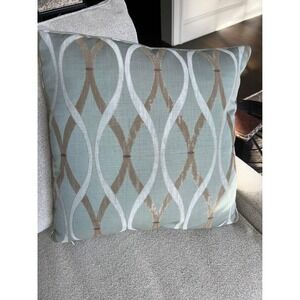 Designer pillow - down insert‎ included